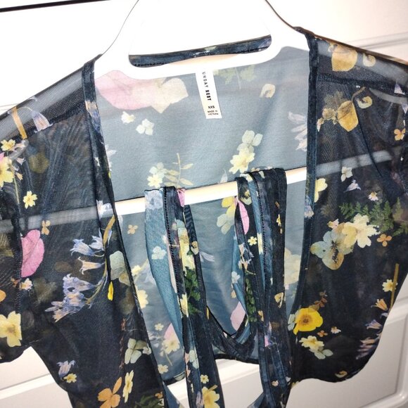 Aritzia Floral Ballet Wrap Top - Picture 4 of 5